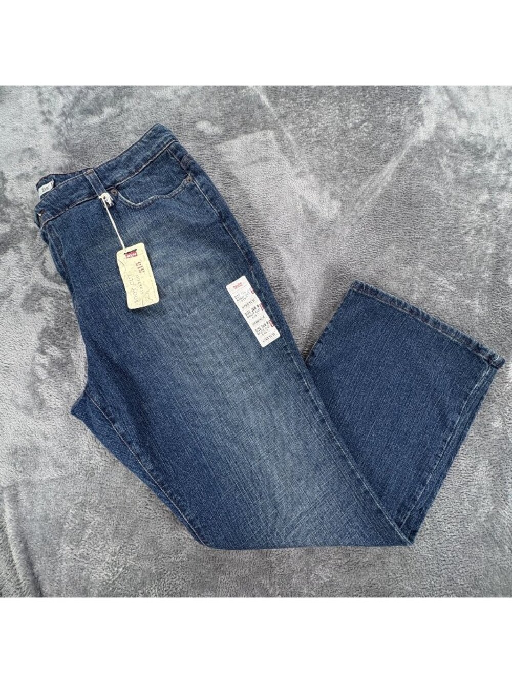 Levi's 515 Boot Cut Stretch Jeans Women 24W Plus (42 in X 31 in) Blue Denim NWT